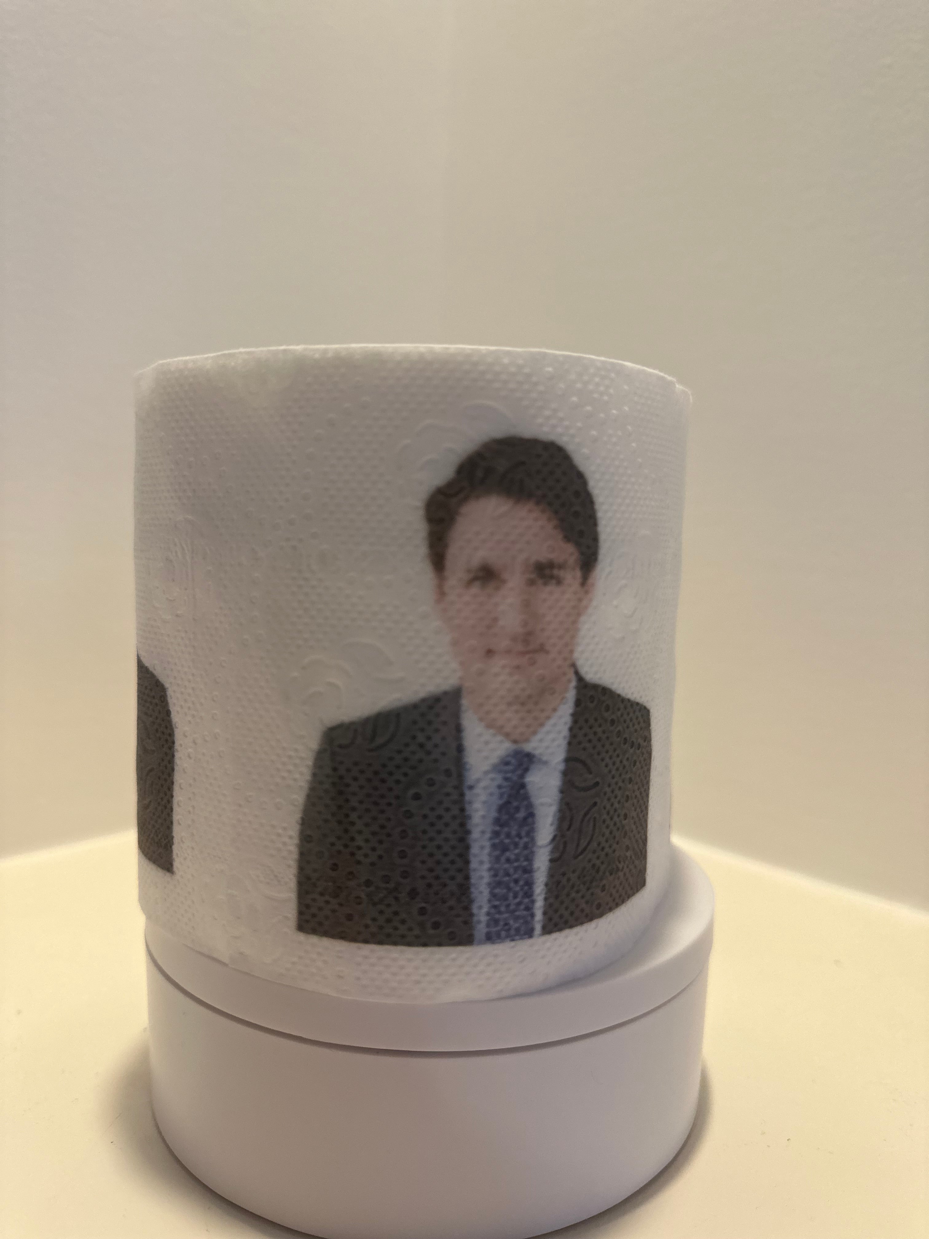 JUSTIN TRUDEAU DESIGN 2 TOILET PAPER